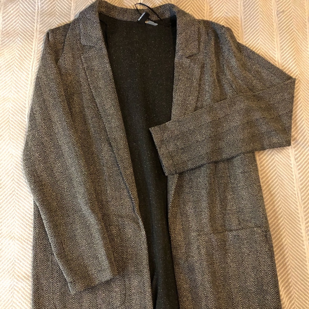 Lightweight long blazer